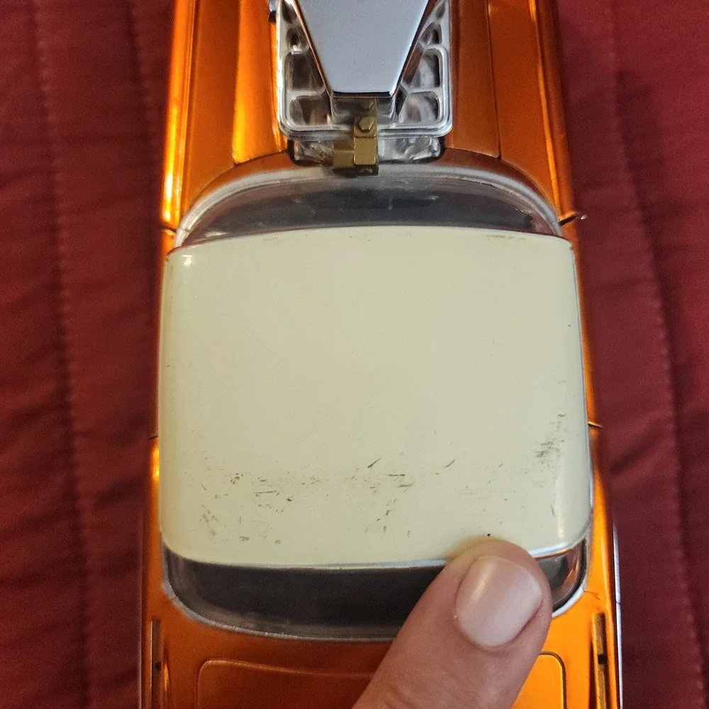 Muscle Machines 1957 Chevy 1:24 Diecast Hot Rod Orange Metallic Funline 57 Chevy